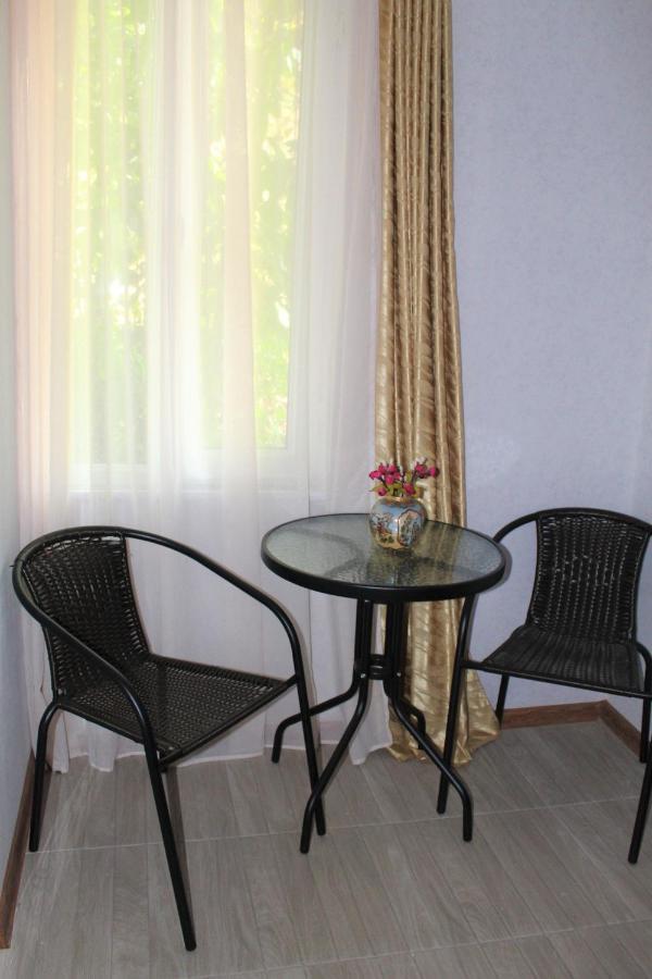 Guest House Racha Амбролаури Екстериор снимка