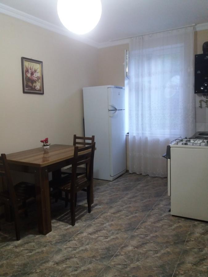 Guest House Racha Амбролаури Екстериор снимка